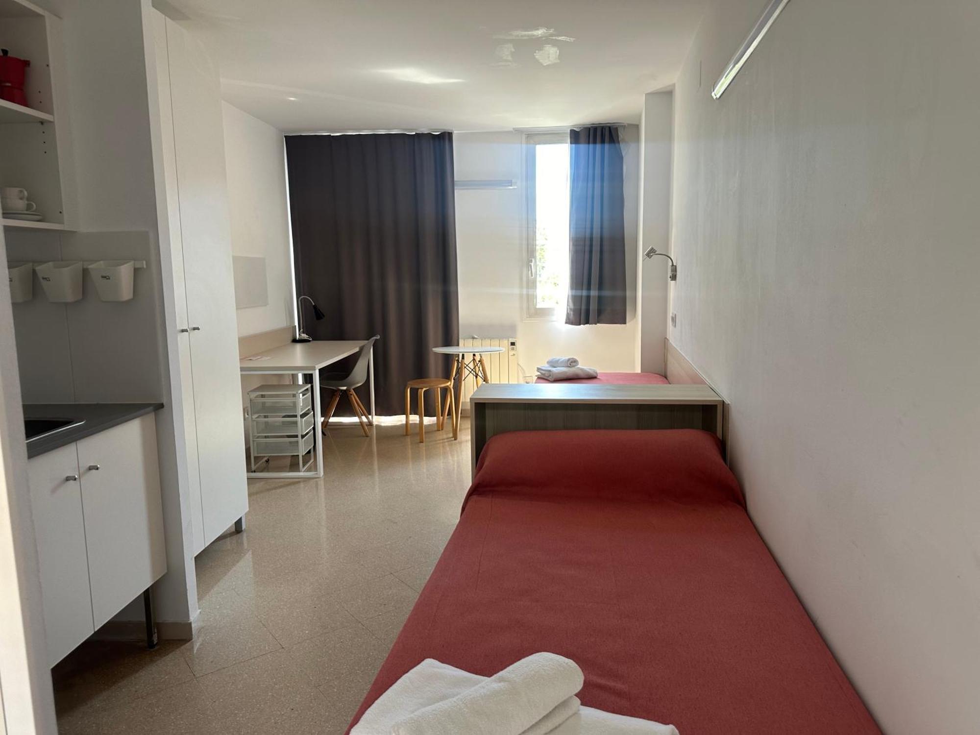 Residencia Universitaria Resa Francesc Giralt I Serra ตาราสซา ภายนอก รูปภาพ